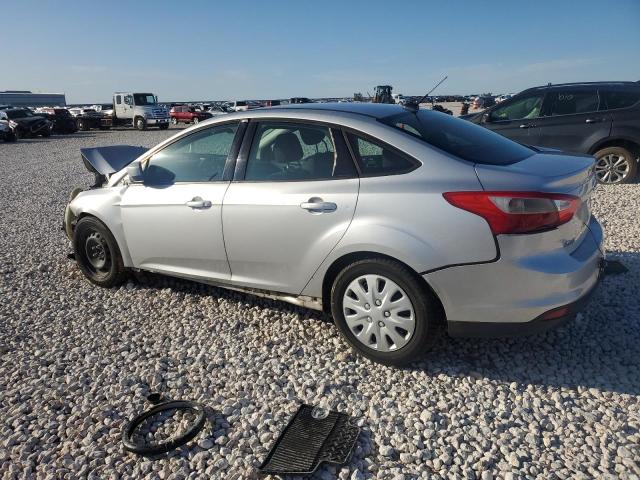 Photo 2 from auction – 2012 FORD FOCUS SE with VIN 1FAHP3F25CL106798