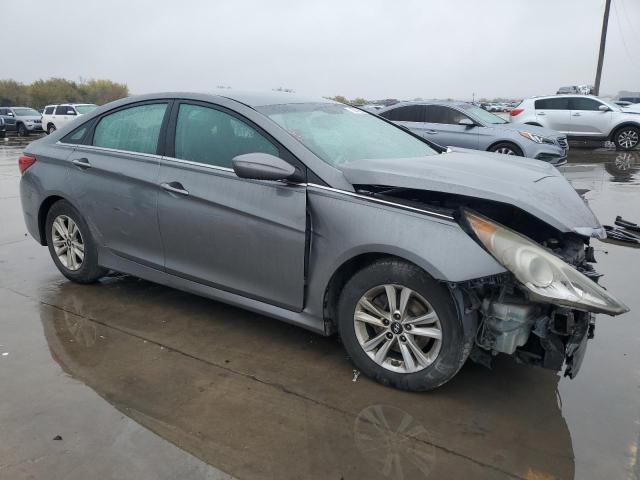 Photo 4 from auction – 2014 HYUNDAI SONATA GLS with VIN 5NPEB4AC4EH882574