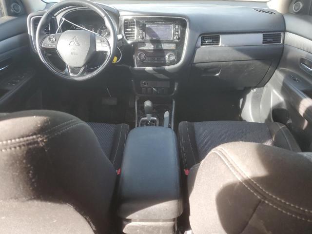 Photo 8 from auction – 2017 MITSUBISHI OUTLANDER with VIN JA4AD2A35HZ041237