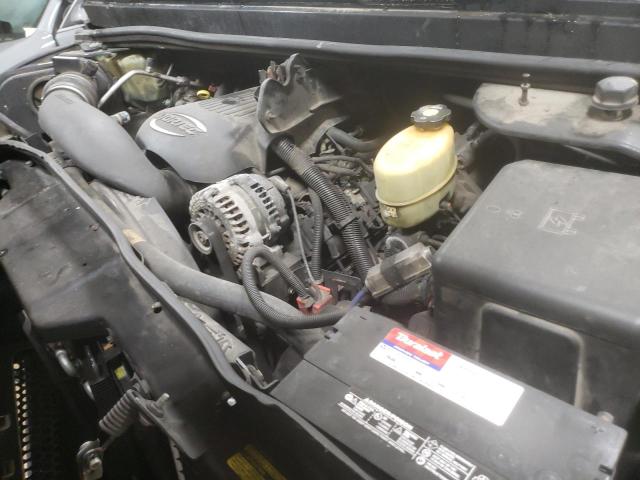 Photo 11 from auction – 2003 HUMMER H2 with VIN 5GRGN23U33H143023
