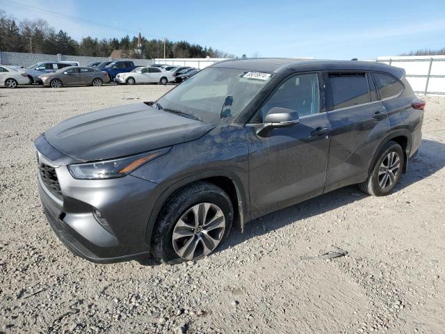 TOYOTA HIGHLANDER 2022 with VIN 5TDGZRBH1NS186258 - Photo from auction