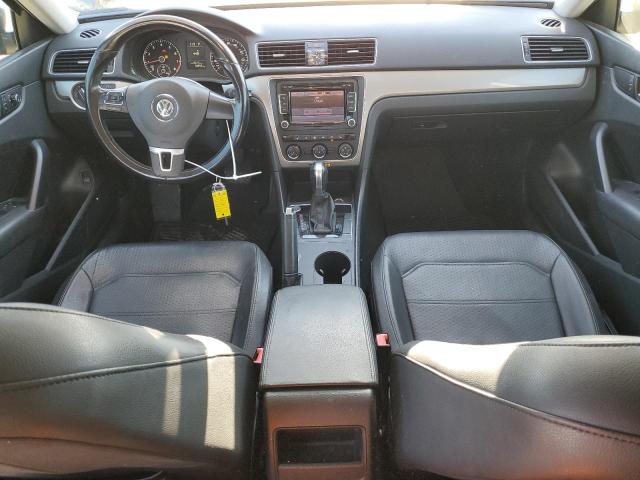 Photo 8 from auction – 2015 VOLKSWAGEN PASSAT S with VIN 1VWAS7A32FC110939