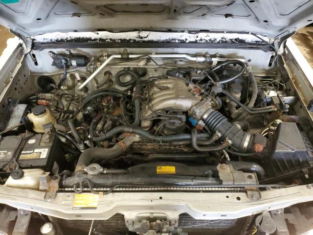 Photo 11 from auction – 2004 NISSAN FRONTIER C with VIN 1N6ED29XX4C457941