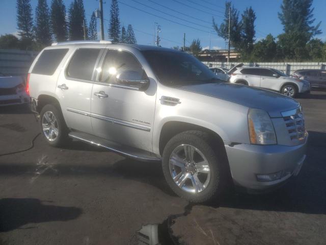 Photo 4 from auction – 2010 CADILLAC ESCALADE L with VIN 1GYUKBEFXAR175111