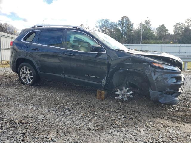 Photo 4 from auction – 2017 JEEP CHEROKEE L with VIN 1C4PJLCB8HW586532