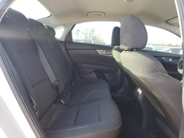 Photo 10 from auction – 2021 KIA FORTE FE with VIN 3KPF24AD1ME271093