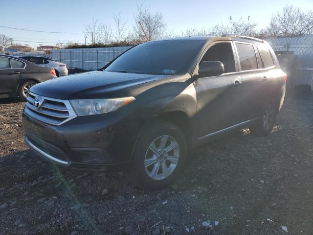 TOYOTA HIGHLANDER 2013 مع رقم تعريف المركبة 5TDBK3EH7DS267755 - صورة من المزاد