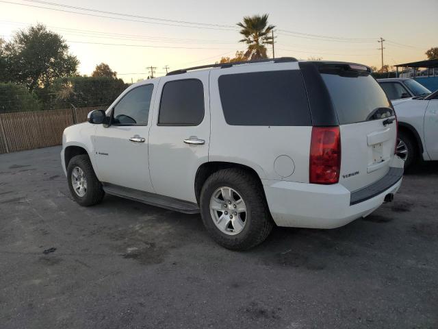 Photo 2 from auction – 2007 GMC YUKON with VIN 1GKEC13JX7R125556
