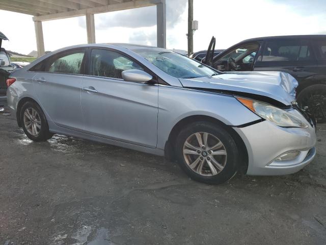 Photo 4 from auction – 2013 HYUNDAI SONATA GLS with VIN 5NPEB4AC9DH542691