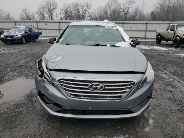 Photo 5 from auction – 2016 HYUNDAI SONATA SE with VIN 5NPE24AF5GH273717