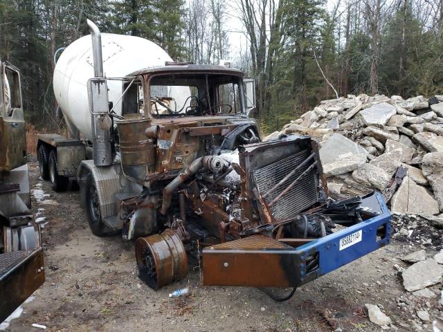 Photo 4 from auction – 2003 MACK 600 RB600 with VIN 1M2AM08C83M006399