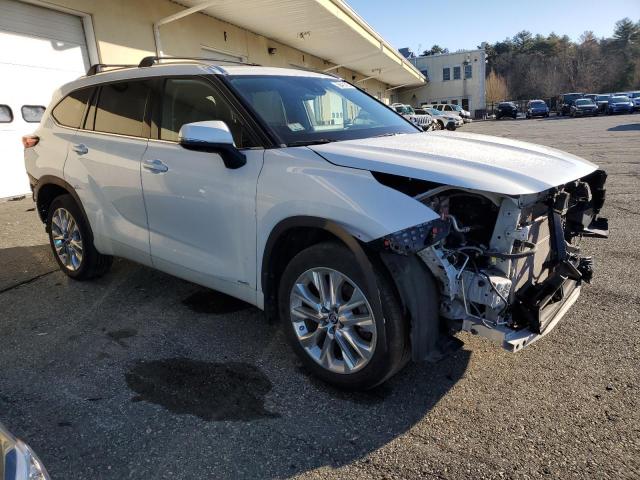 Photo 4 from auction – 2023 TOYOTA HIGHLANDER with VIN 5TDXBRCH7PS571118