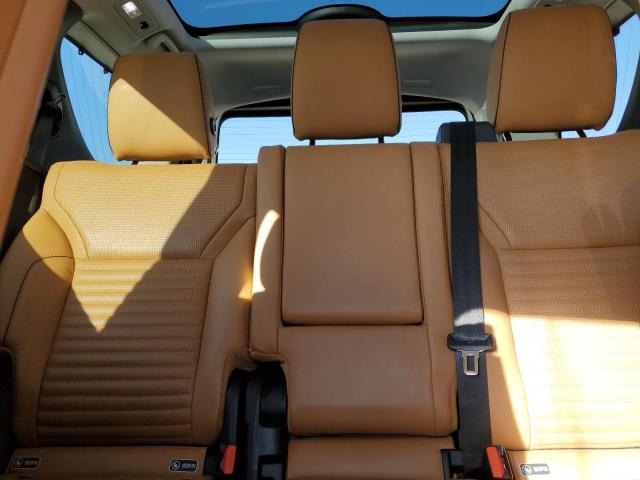 Photo 10 from auction – 2017 LAND ROVER DISCOVERY with VIN SALRRBBV2HA005362