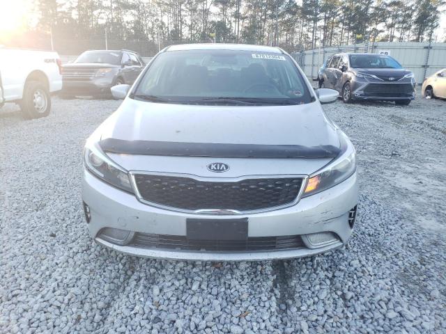 Photo 5 from auction – 2018 KIA FORTE LX with VIN 3KPFL4A7XJE256059