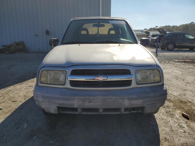 Photo 5 from auction – 2002 CHEVROLET TRACKER with VIN 2CNBE18C226913895