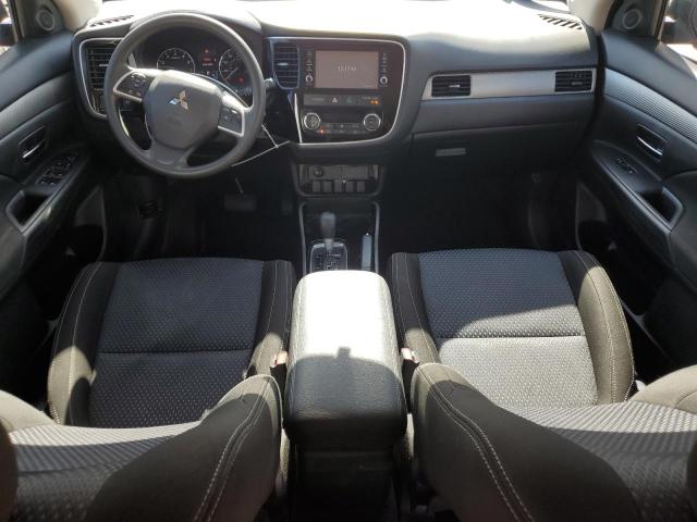 Photo 8 from auction – 2018 MITSUBISHI OUTLANDER with VIN JA4AD2A34JZ055832