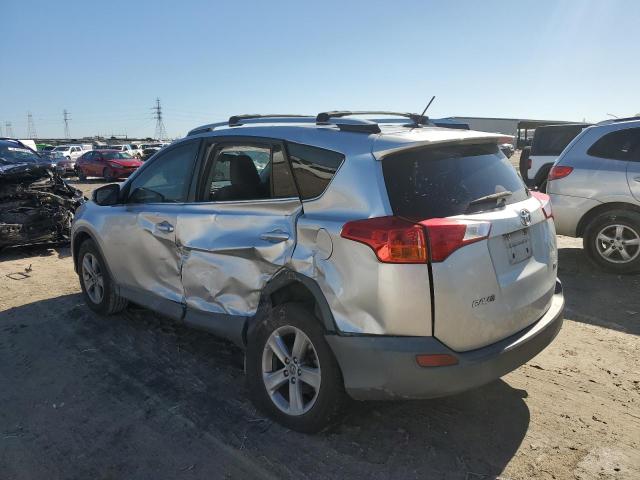 Photo 2 from auction – 2015 TOYOTA RAV4 XLE with VIN 2T3WFREV5FW161241