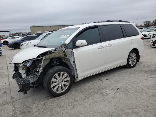 TOYOTA SIENNA XLE 2017 with VIN 5TDYZ3DC2HS865267 - Photo from auction