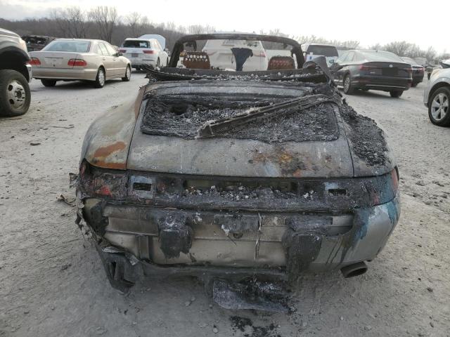 Photo 6 from auction – 1996 PORSCHE 911 CARRER with VIN WP0CA2996TS342133