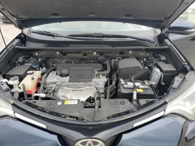 Photo 12 from auction – 2017 TOYOTA RAV4 XLE with VIN JTMWFREV0HD096203
