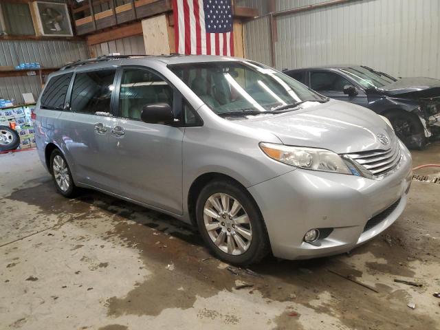 Photo 4 from auction – 2011 TOYOTA SIENNA XLE with VIN 5TDDK3DC5BS018477