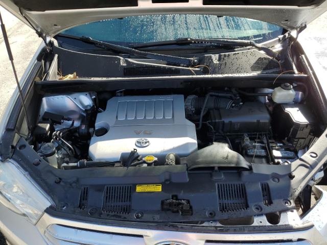 Photo 12 from auction – 2011 TOYOTA HIGHLANDER with VIN 5TDZK3EH1BS027712
