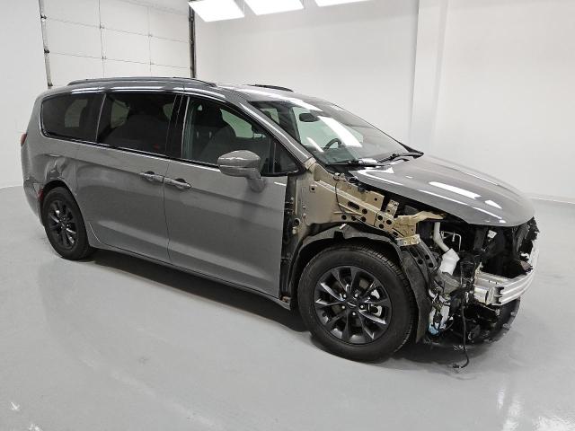 Фото 4 с аукциона – 2022 CHRYSLER PACIFICA T с VIN 2C4RC1FGXNR101844