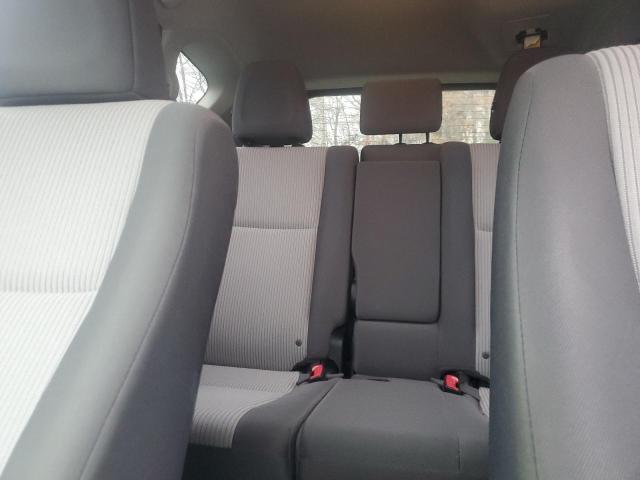 Photo 10 from auction – 2015 TOYOTA RAV4 LE with VIN JTMBFREV2FD150614