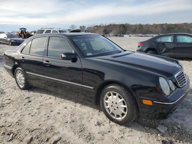 Foto 4 de la subasta – 2000 MERCEDES-BENZ E 320 con VIN WDBJF65J3YB076754