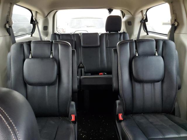 Photo 10 from auction – 2015 CHRYSLER TOWN & COU with VIN 2C4RC1AG8FR676436