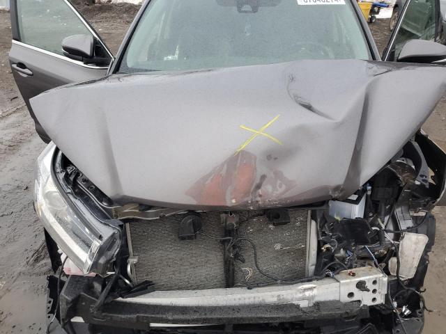 Photo 12 from auction – 2019 TOYOTA HIGHLANDER with VIN 5TDJZRFH9KS589478