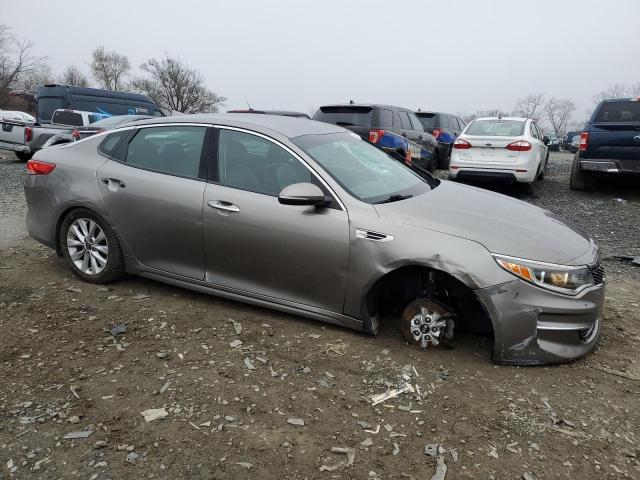 Photo 4 from auction – 2016 KIA OPTIMA EX with VIN 5XXGU4L35GG040289