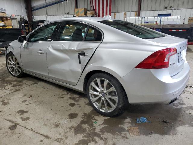 Photo 2 from auction – 2016 VOLVO S60 PLATIN with VIN LYV612TM7GB099446