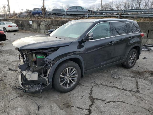 TOYOTA HIGHLANDER 2019 with VIN 5TDJZRFH9KS570560 - Photo from auction