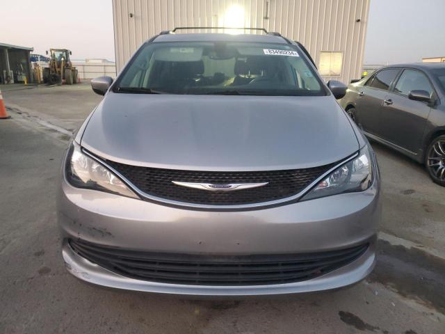 Photo 5 from auction – 2020 CHRYSLER VOYAGER LX with VIN 2C4RC1DG2LR156868