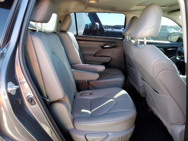 Photo 11 from auction – 2021 TOYOTA HIGHLANDER with VIN 5TDGZRAH9MS038925