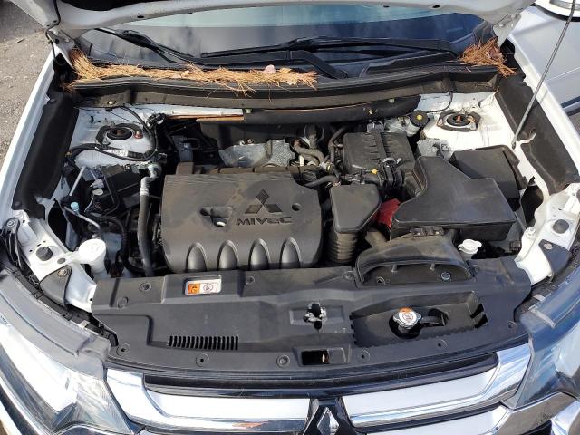 Photo 12 from auction – 2016 MITSUBISHI OUTLANDER with VIN JA4AZ3A36GZ043553
