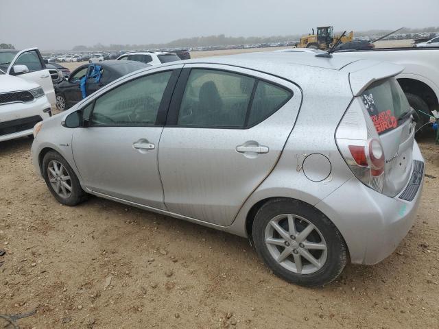 Photo 2 from auction – 2014 TOYOTA PRIUS C with VIN JTDKDTB32E1059171