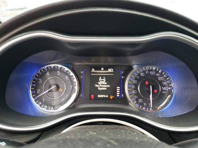 Photo 9 from auction – 2015 CHRYSLER 200 LIMITE with VIN 1C3CCCAB2FN602372