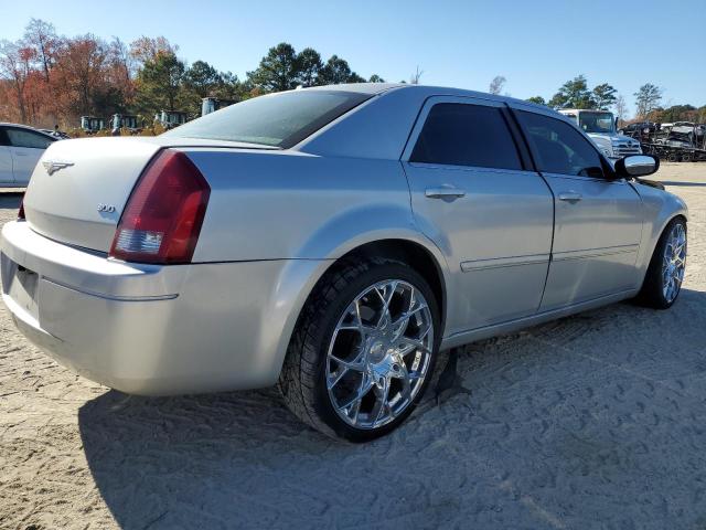 Photo 3 from auction – 2006 CHRYSLER 300 with VIN 2C3KA43R36H418410