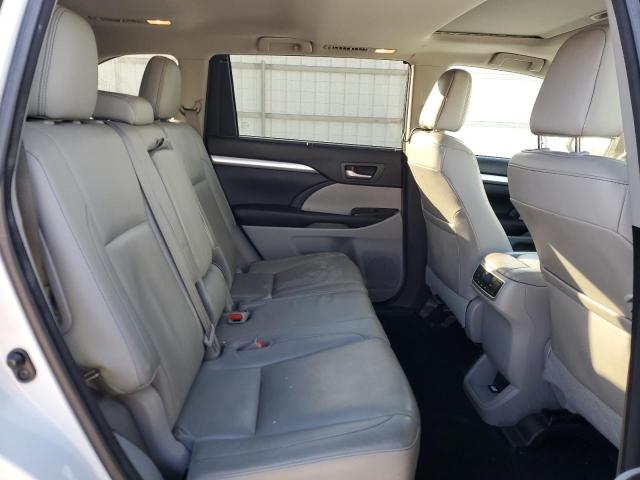 Photo 11 from auction – 2016 TOYOTA HIGHLANDER with VIN 5TDKKRFHXGS504275