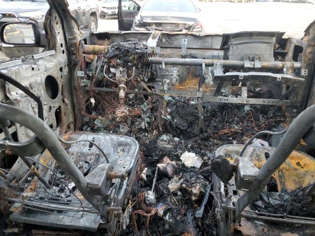 Фото 8 с аукциона – 2004 FORD FREESTAR S с VIN 2FMZA52284BA62374