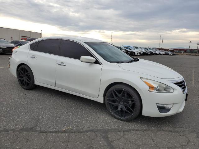 Photo 4 from auction – 2014 NISSAN ALTIMA 2.5 with VIN 1N4AL3AP5EC105315