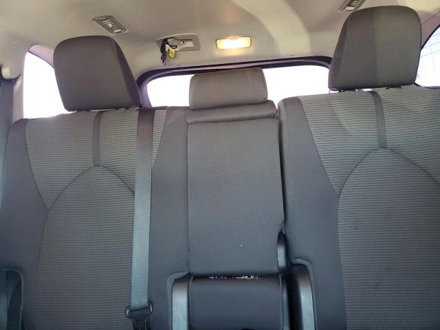 Photo 10 from auction – 2022 TOYOTA HIGHLANDER with VIN 5TDZZRAH2NS139962