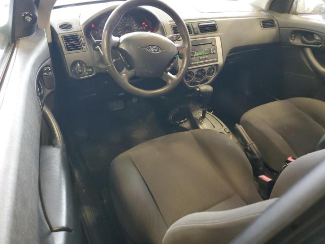 Photo 8 from auction – 2005 FORD FOCUS ZX3 with VIN 3FAFP31N55R124604