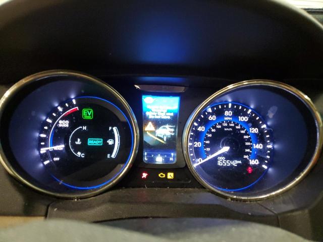 Photo 9 from auction – 2012 HYUNDAI SONATA HYB with VIN KMHEC4A43CA024907