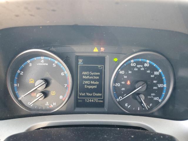 Photo 9 from auction – 2017 TOYOTA RAV4 LE with VIN 2T3BFREV4HW605419