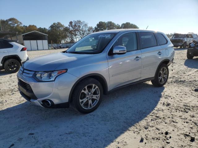 Photo 1 from auction – 2015 MITSUBISHI OUTLANDER with VIN JA4AD3A31FZ000915