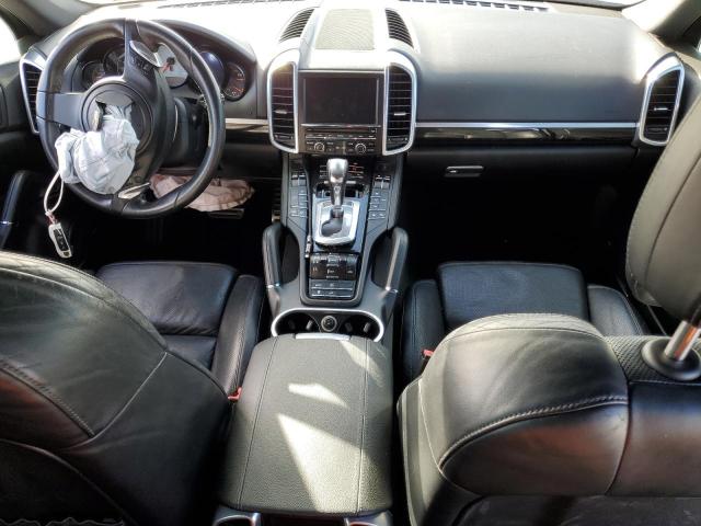Photo 8 from auction – 2011 PORSCHE CAYENNE S with VIN WP1AB2A24BLA55531