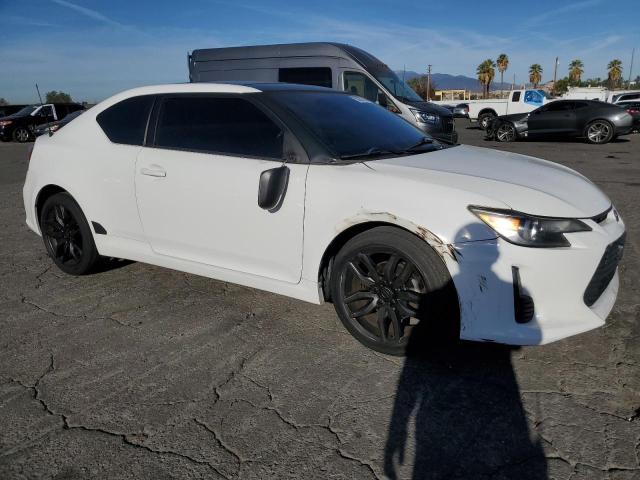 Photo 4 from auction – 2014 TOYOTA SCION TC with VIN JTKJF5C70E3079130